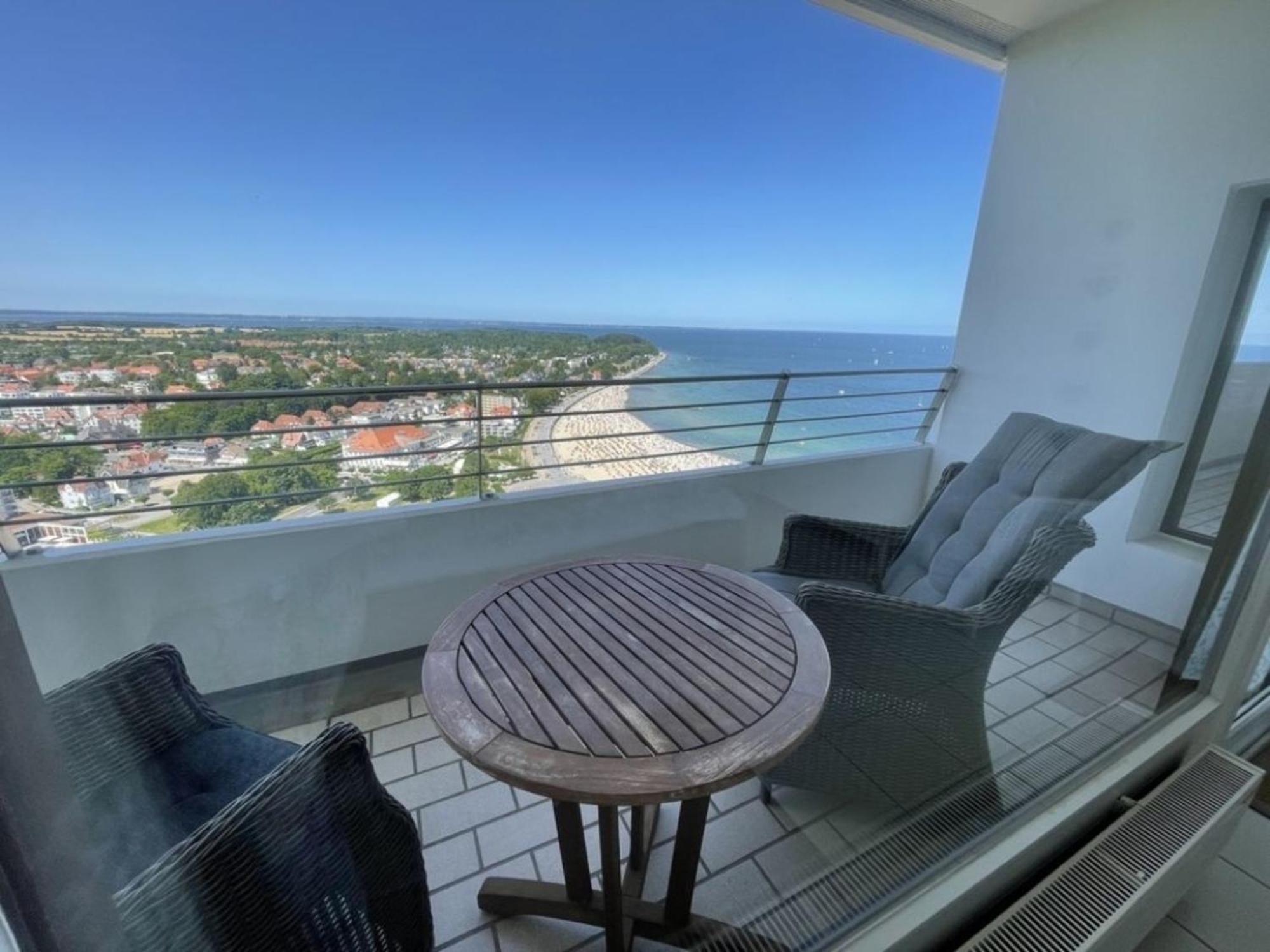 Apartment Wind Und 3-zimmer-ecksuite Maritim Residenz Travemuende